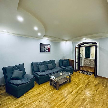 Classic Family Apart In The Center With 4 Rooms Tasken Kültér fotó